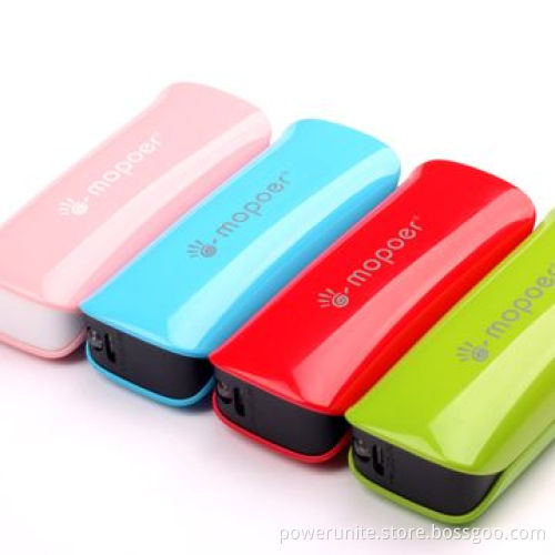 Small Size Portable Charger with 2600mAh Capacity and LED Torch